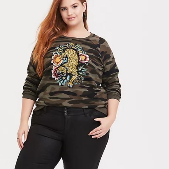 torrid Tops - Torrid Camo Embroidered Leopard Sweatshirt 00#08